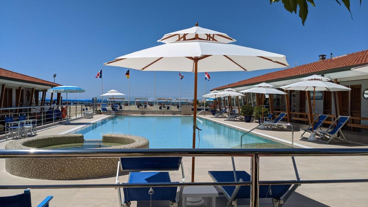 Casa Primavera Viareggio Exteriör bild